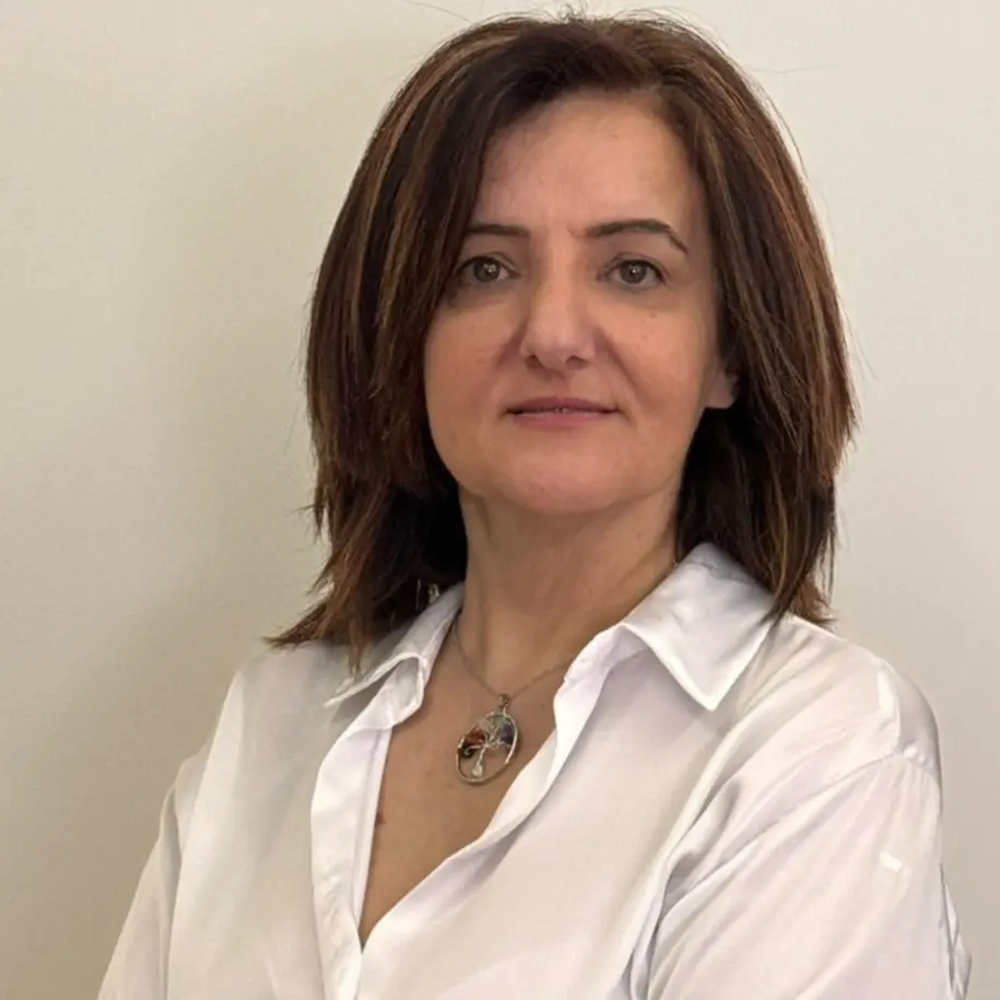 Gloria Elias